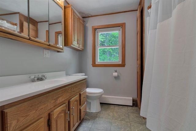 14 Phinney Lane, Exeter, NH 03833