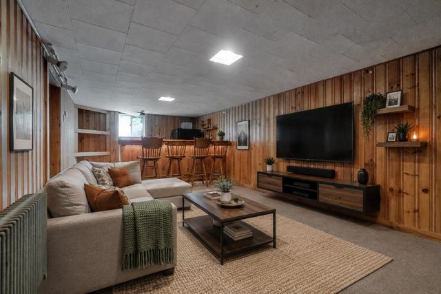 14 Phinney Lane, Exeter, NH 03833