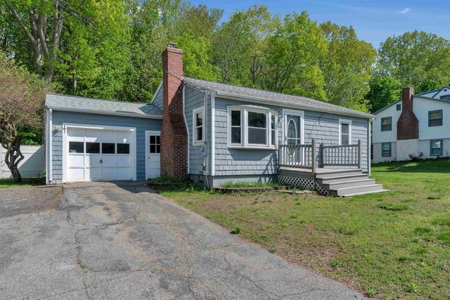 14 Phinney Lane, Exeter, NH 03833