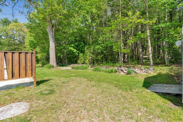 14 Phinney Lane, Exeter, NH 03833