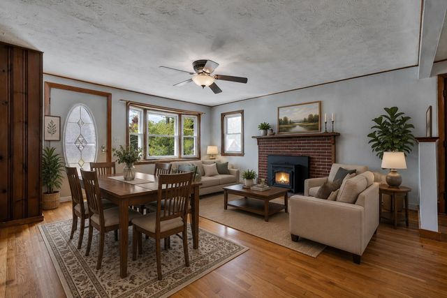14 Phinney Lane, Exeter, NH 03833