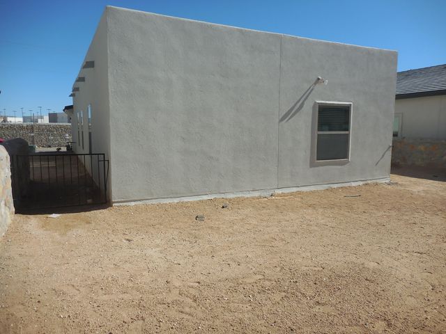 963 Aircoupe Way, Horizon City, TX 79928