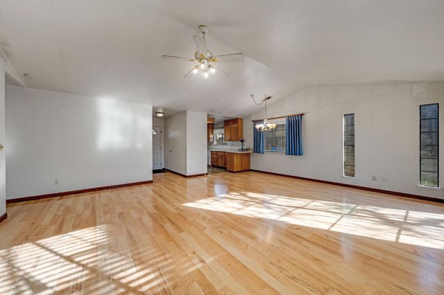 5586 Crossbill Ln, El Dorado, CA 95623