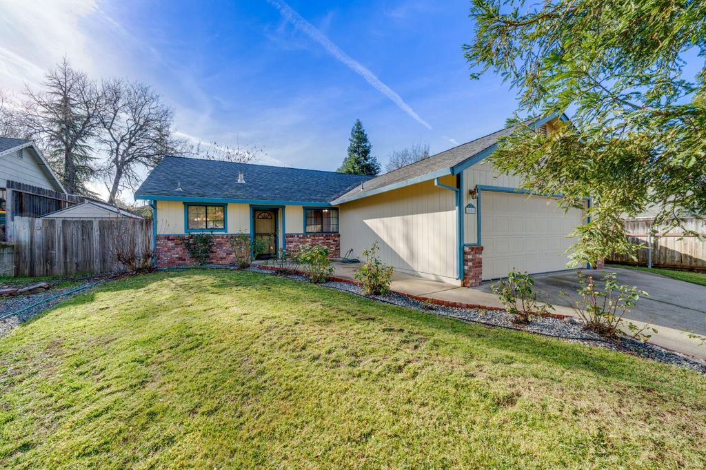 5586 Crossbill Ln, El Dorado, CA 95623