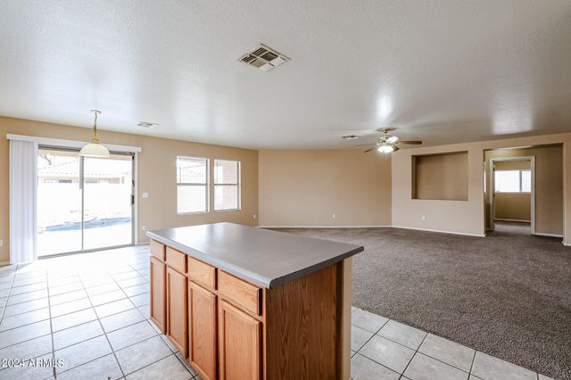 9427 W ELM Street, Phoenix, AZ 85037