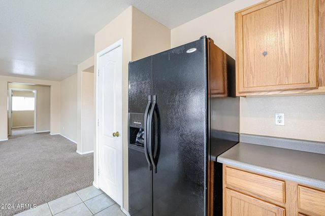 9427 W ELM Street, Phoenix, AZ 85037