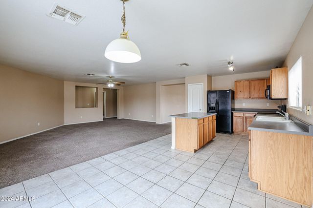 9427 W ELM Street, Phoenix, AZ 85037