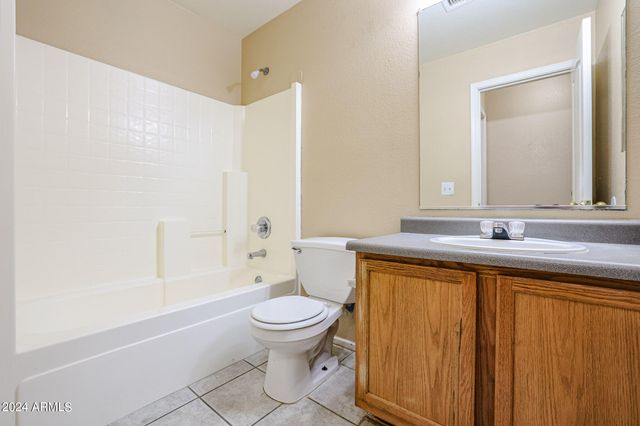 9427 W ELM Street, Phoenix, AZ 85037