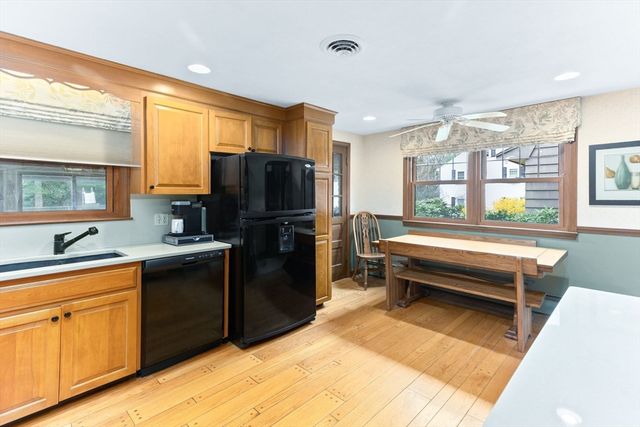 17 Gilmore Road, Easton, MA 02356