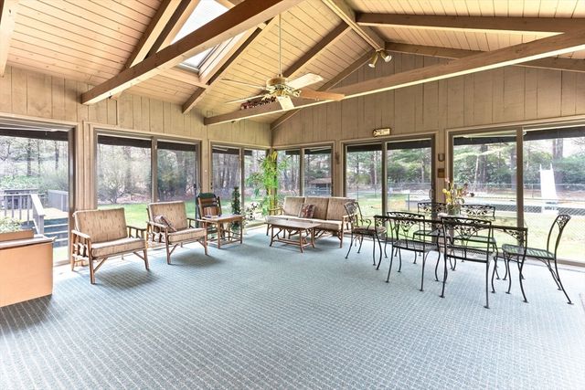 17 Gilmore Road, Easton, MA 02356