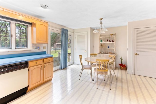 17 Gilmore Road, Easton, MA 02356