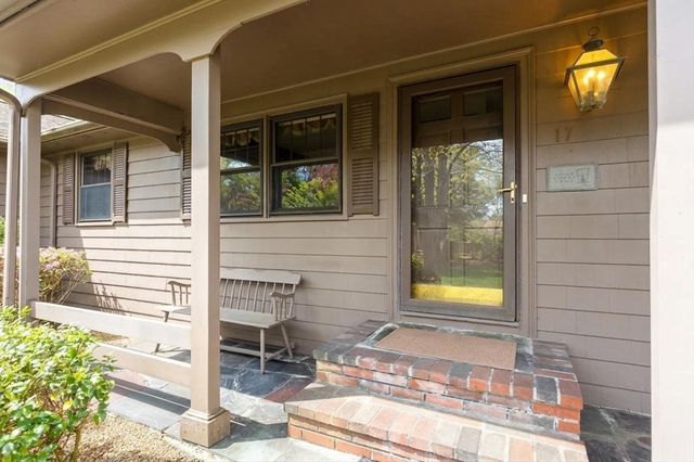 17 Gilmore Road, Easton, MA 02356