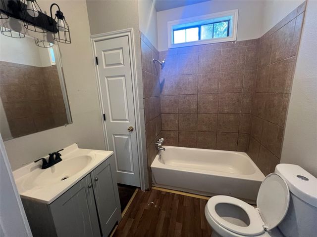 834 GRAHAM, Paris, TX 75460