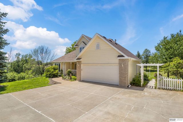 58492 Hilman Drive, Glenwood, IA 51534