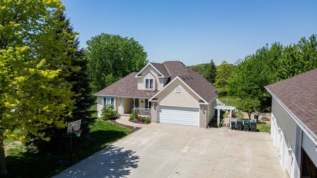 58492 Hilman Drive, Glenwood, IA 51534