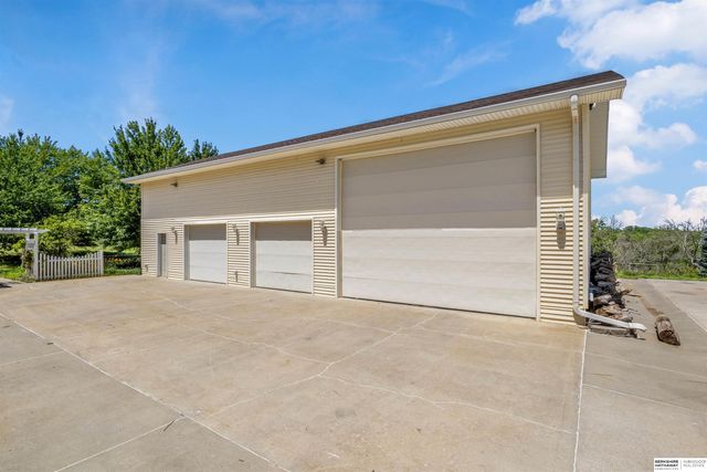 58492 Hilman Drive, Glenwood, IA 51534