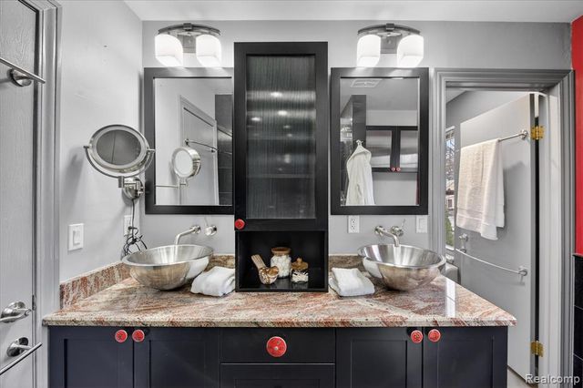 1405 W Liberty Street, Ann Arbor, MI 48103