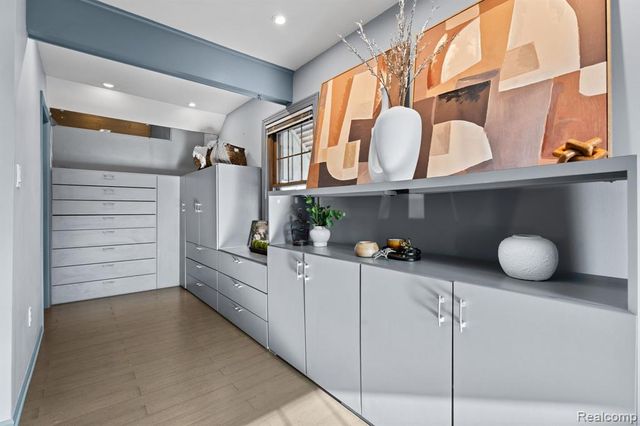 1405 W Liberty Street, Ann Arbor, MI 48103