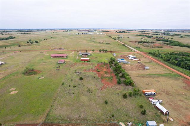 18186 W Charter Oak Road, Cashion, OK 73016