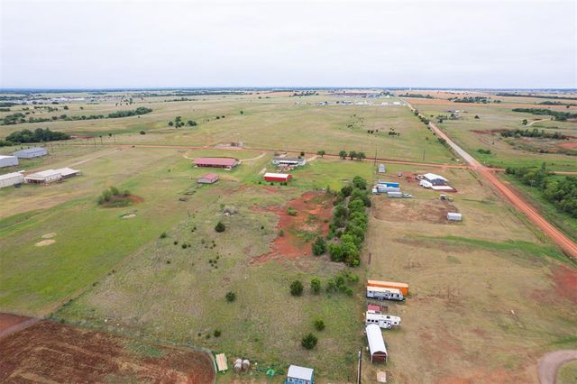 18186 W Charter Oak Road, Cashion, OK 73016