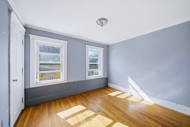 12 Eade St, Lynn, MA 01902