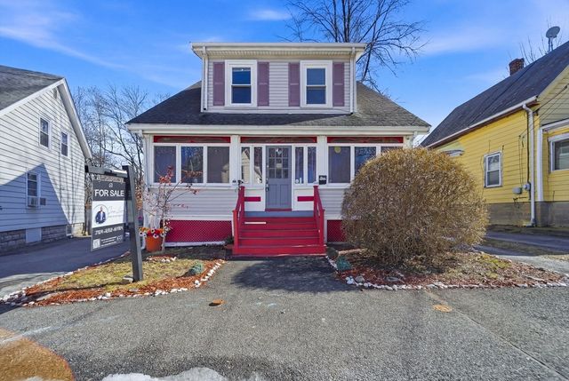 12 Eade St, Lynn, MA 01902