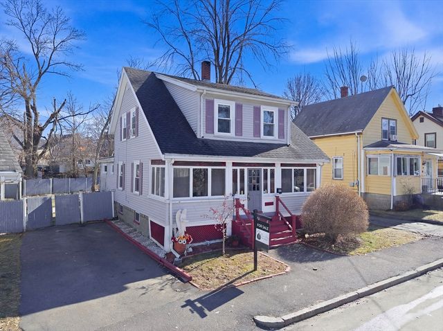 12 Eade St, Lynn, MA 01902
