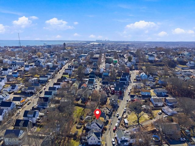 12 Eade St, Lynn, MA 01902