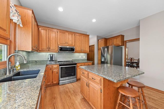 N66W13568 Crestwood DRIVE, Menomonee Falls, WI 53051