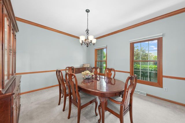 N66W13568 Crestwood DRIVE, Menomonee Falls, WI 53051
