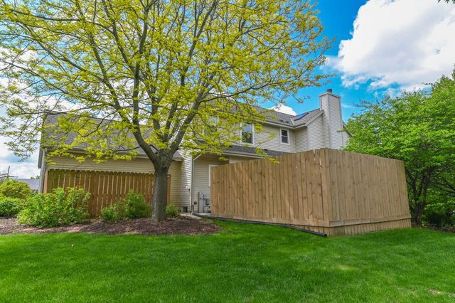 N66W13568 Crestwood DRIVE, Menomonee Falls, WI 53051