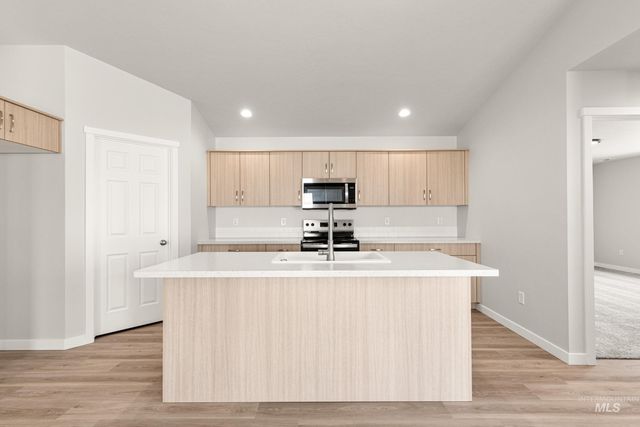 13728 Redway Ct, Caldwell, ID 83607