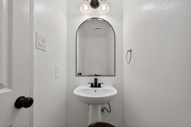 4114 Custer Creek Drive, Missouri City, TX 77459