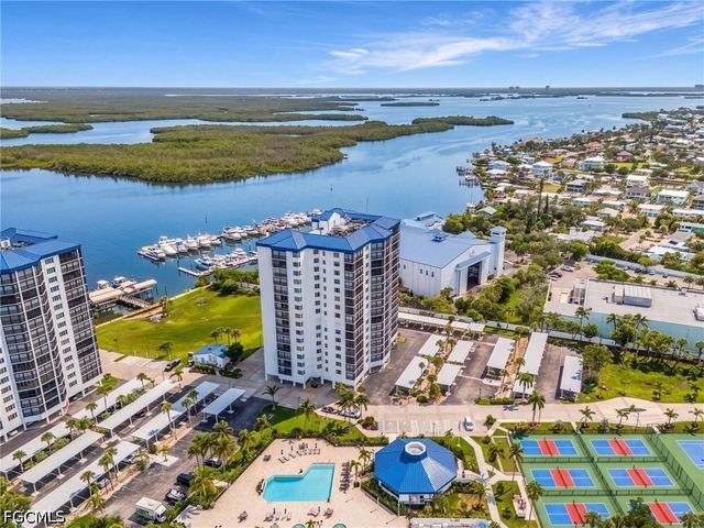 4745 Estero BLVD 201, Fort Myers Beach, FL 33931