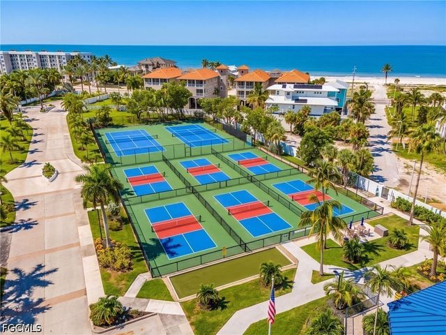 4745 Estero BLVD 201, Fort Myers Beach, FL 33931