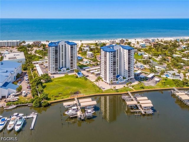 4745 Estero BLVD 201, Fort Myers Beach, FL 33931