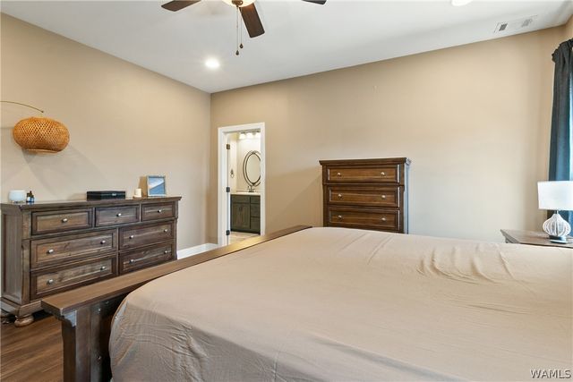 13789 Brandon James, Northport, AL 35475