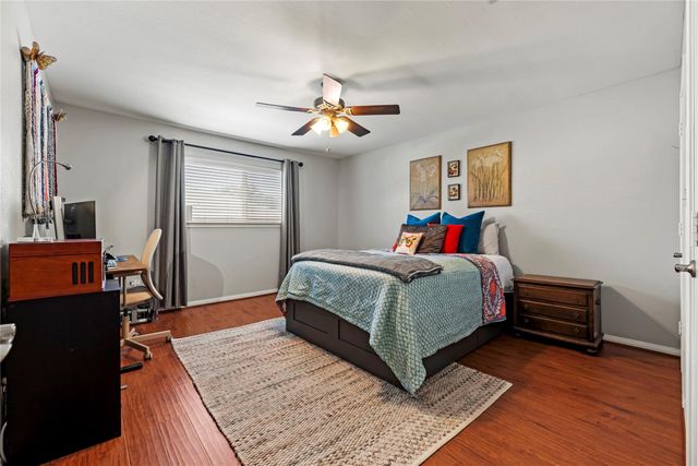 5343 Richmond Avenue 30, Houston, TX 77056