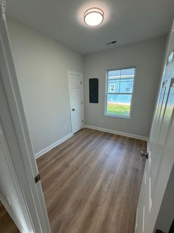 12401 Cedar TRL, Gloucester, VA 23061