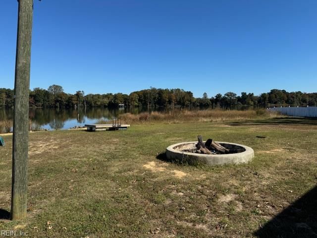 12401 Cedar TRL, Gloucester, VA 23061