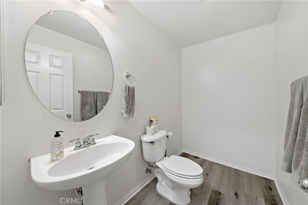 Image 11 of property listing at 29804 Cheshire Court, Menifee, CA 92584