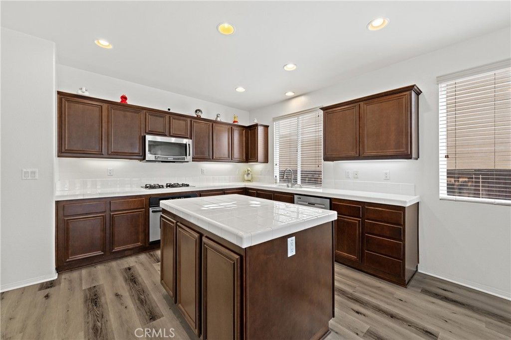 Image 3 of property listing at 29804 Cheshire Court, Menifee, CA 92584