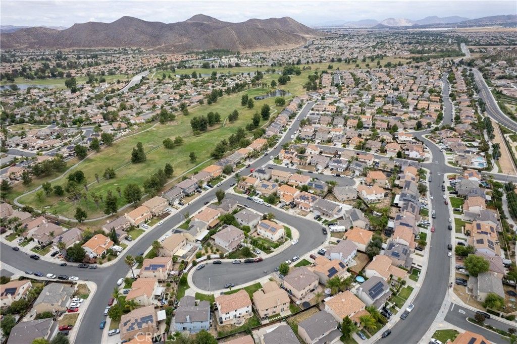 Image 39 of property listing at 29804 Cheshire Court, Menifee, CA 92584
