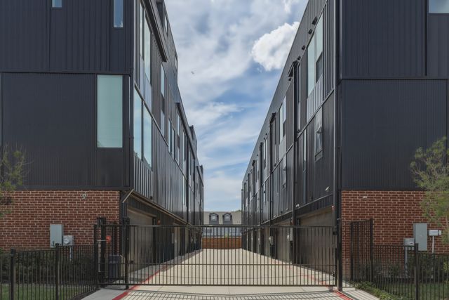 4751 Pacer Court, Dallas, TX 75204