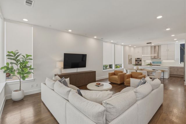 4751 Pacer Court, Dallas, TX 75204