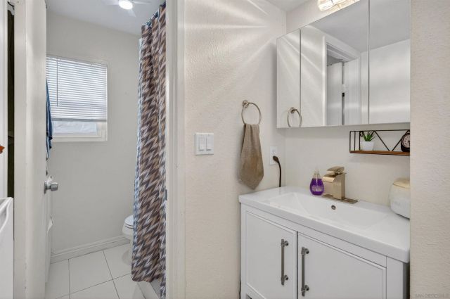 1742 Drexel Dr, Lemon Grove, CA 91945