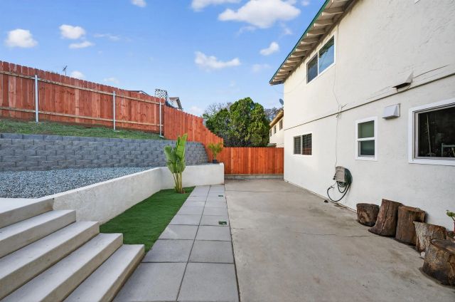 1742 Drexel Dr, Lemon Grove, CA 91945