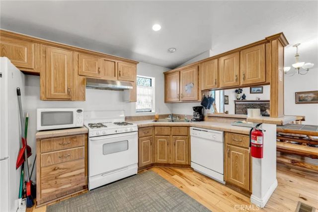 1124 W Country Club Boulevard, Big Bear City, CA 92314