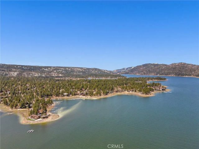 1124 W Country Club Boulevard, Big Bear City, CA 92314