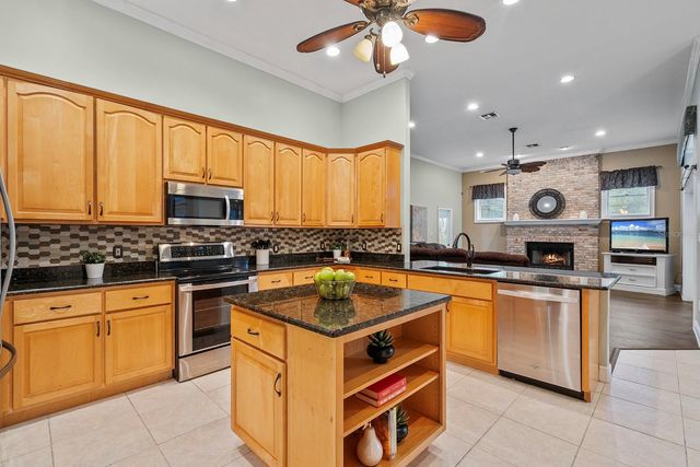 881 S BELFAST PLACE, Chuluota, FL 32766